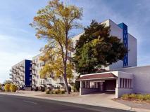 320 Blake Rd N - Photo 1 of 1