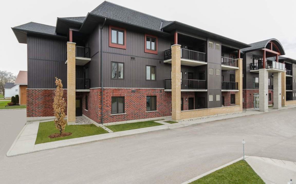 The Crossing - Photo 3 of 17