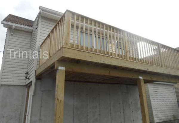 653 Arthur St - Photo 3 of 13