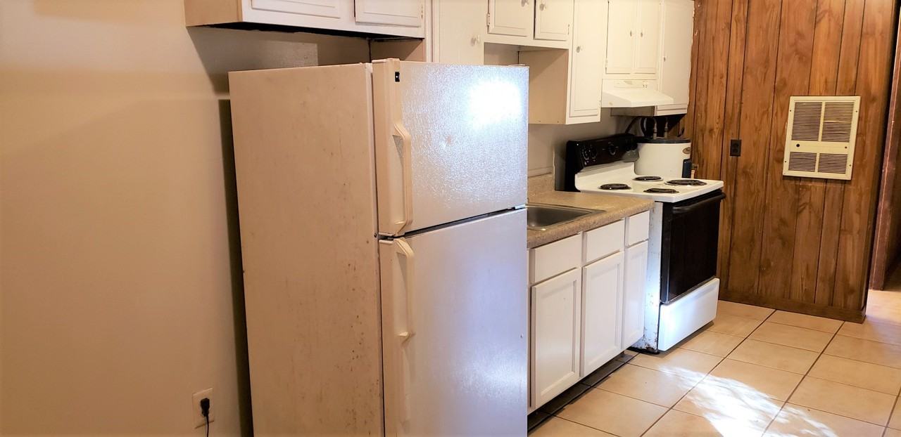 3111 W Mallory St - Photo 3 of 6