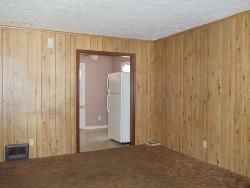2807 Van Brunt Blvd - Photo 2 of 18