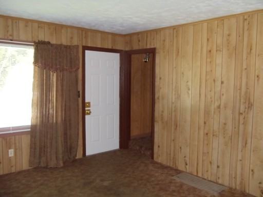 2807 Van Brunt Blvd - Photo 3 of 18