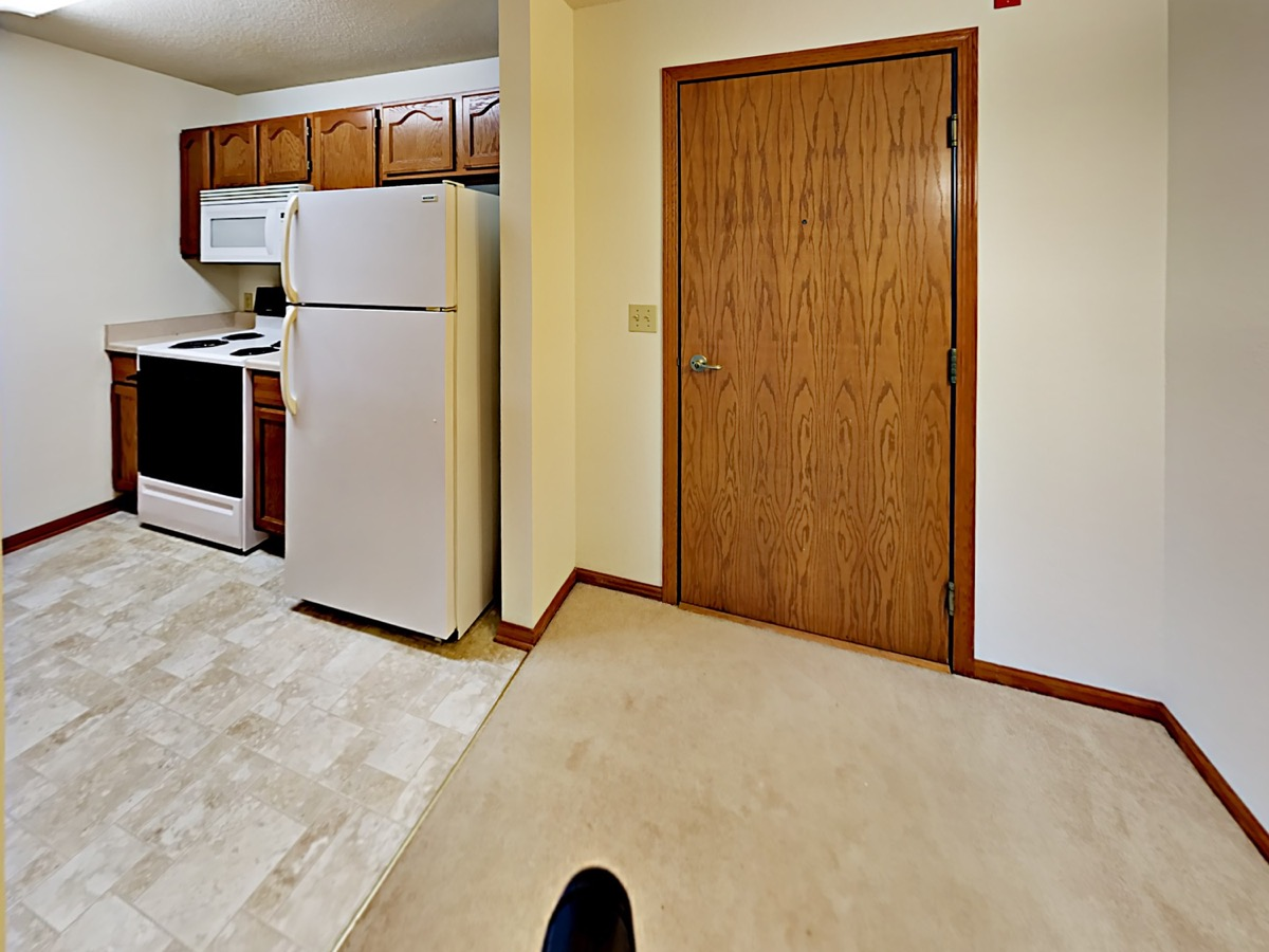 Willow Brook Greens Apartments - Photo 6 of 29