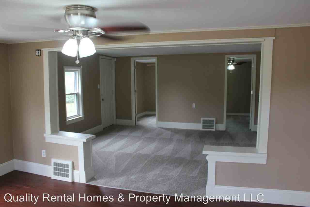 7417 N Vassar Rd - Photo 3 of 14