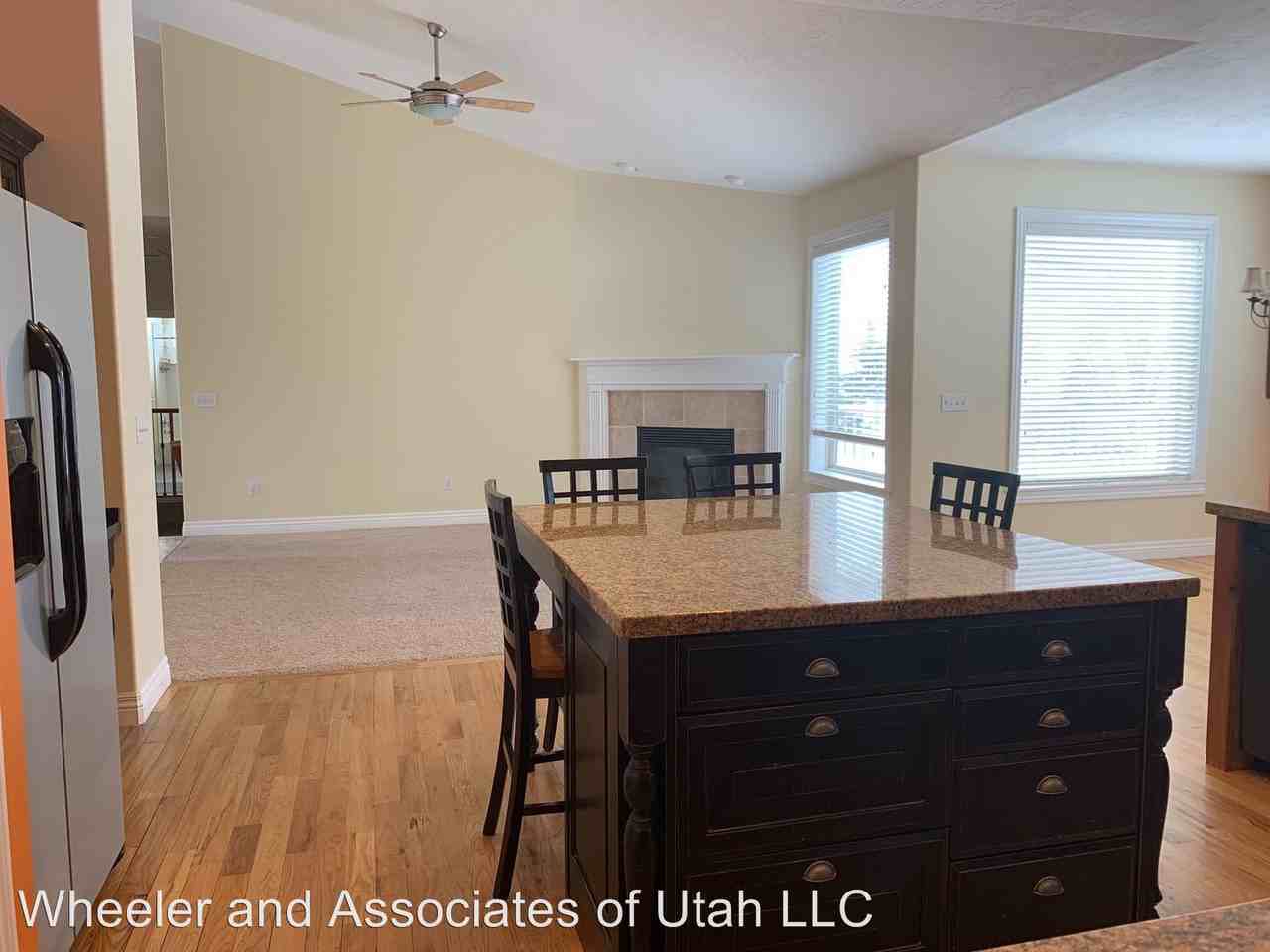 4109 N 175 W - Photo 2 of 25