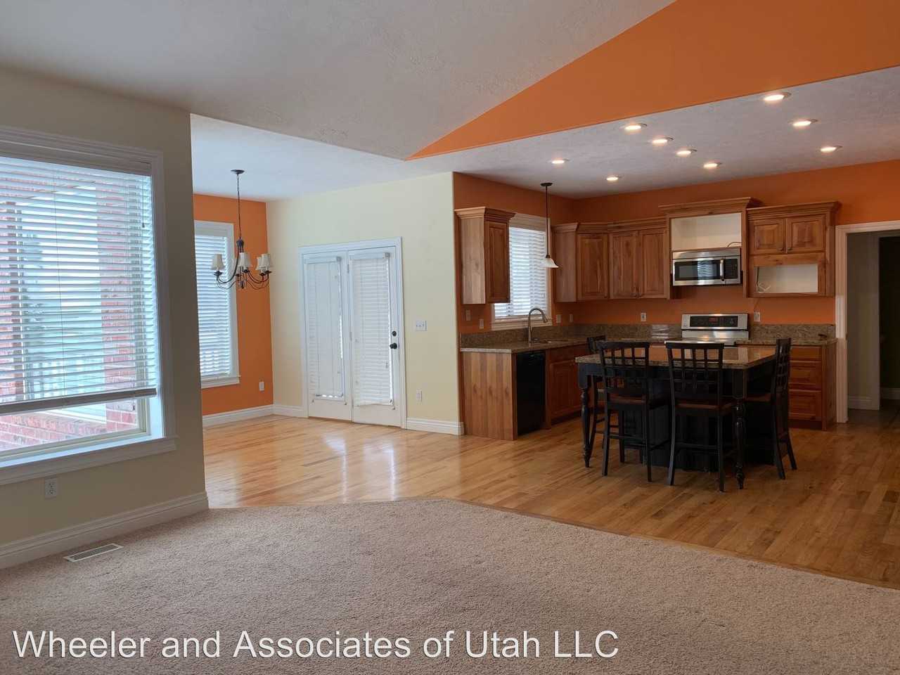 4109 N 175 W - Photo 3 of 25