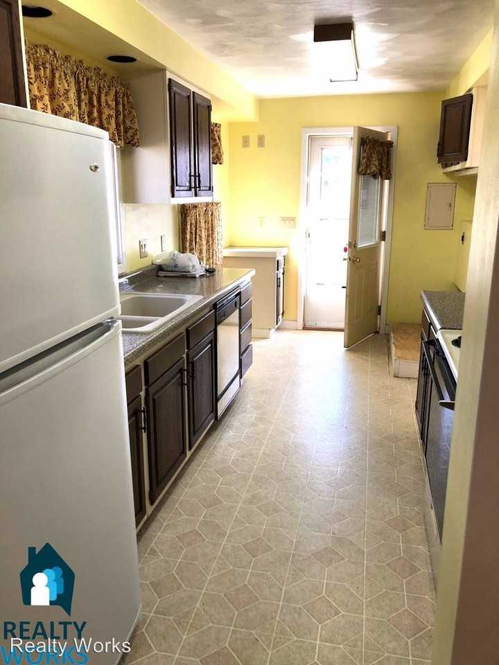 5011 W Craw St - Photo 2 of 9