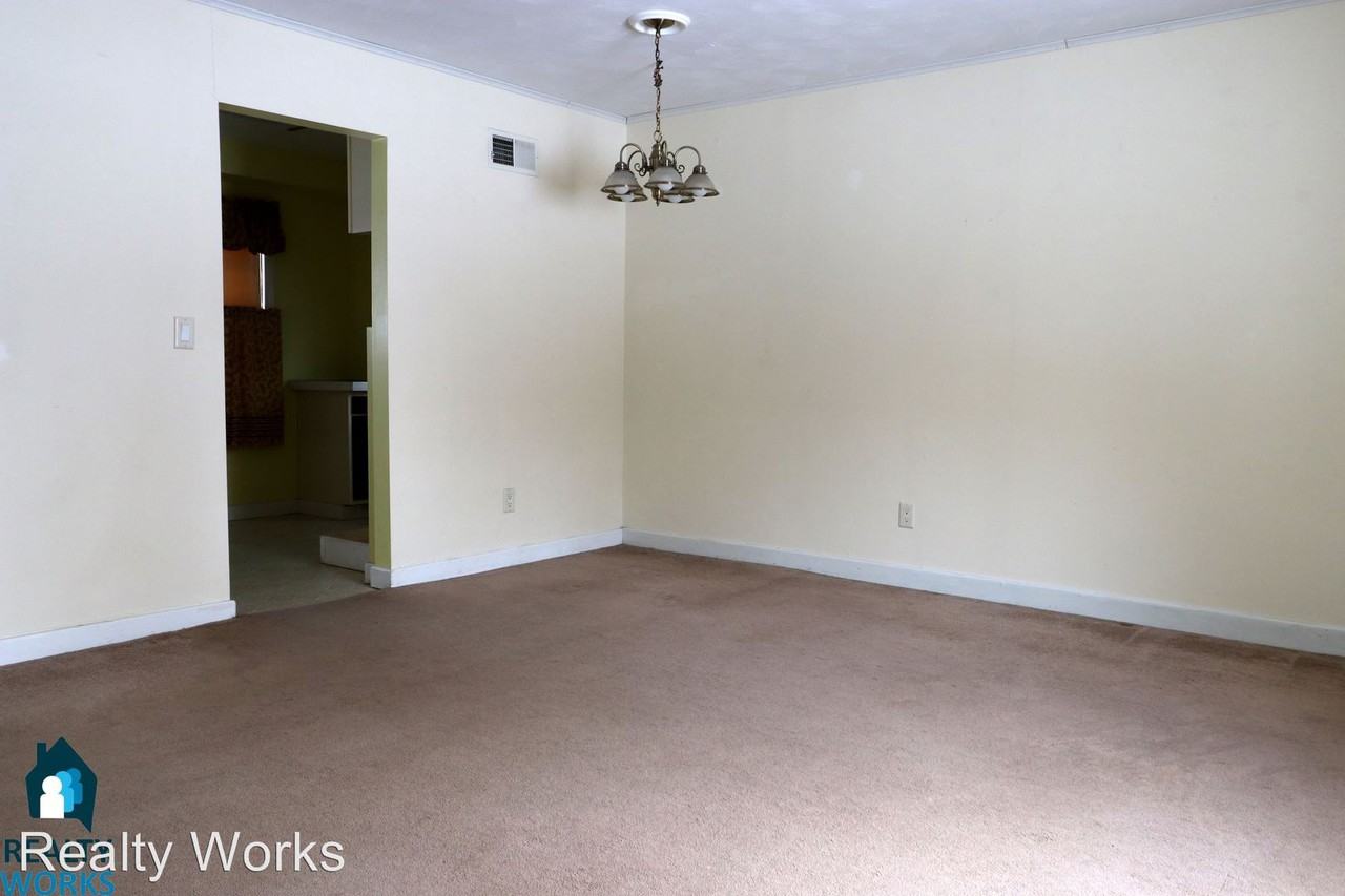 5011 W Craw St - Photo 3 of 9