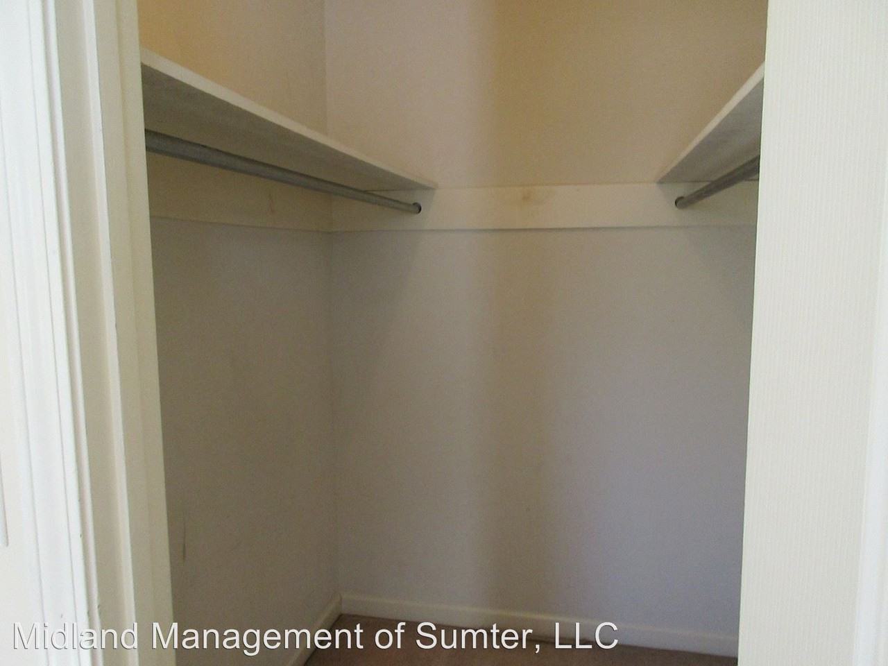 4960 Moye St - Photo 3 of 5