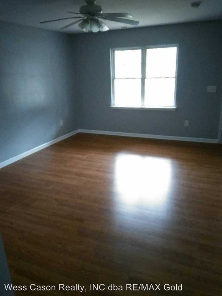 2506 & 2508 South Ridge Ave - Photo 3 of 13
