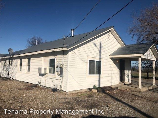 22760 Flores Ave - Photo 2 of 14