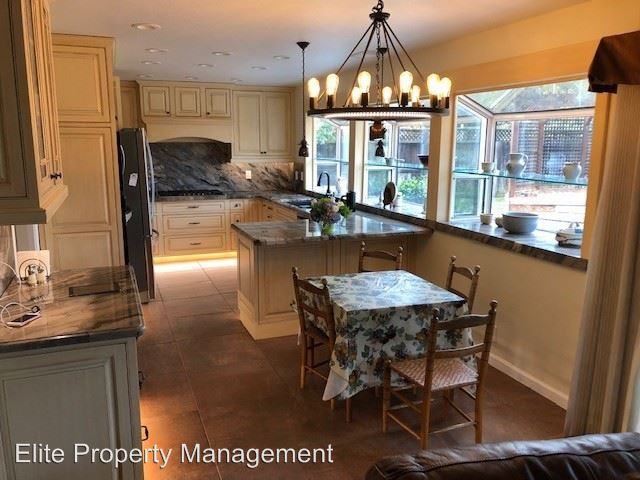 425 Heron Pl - Photo 3 of 20