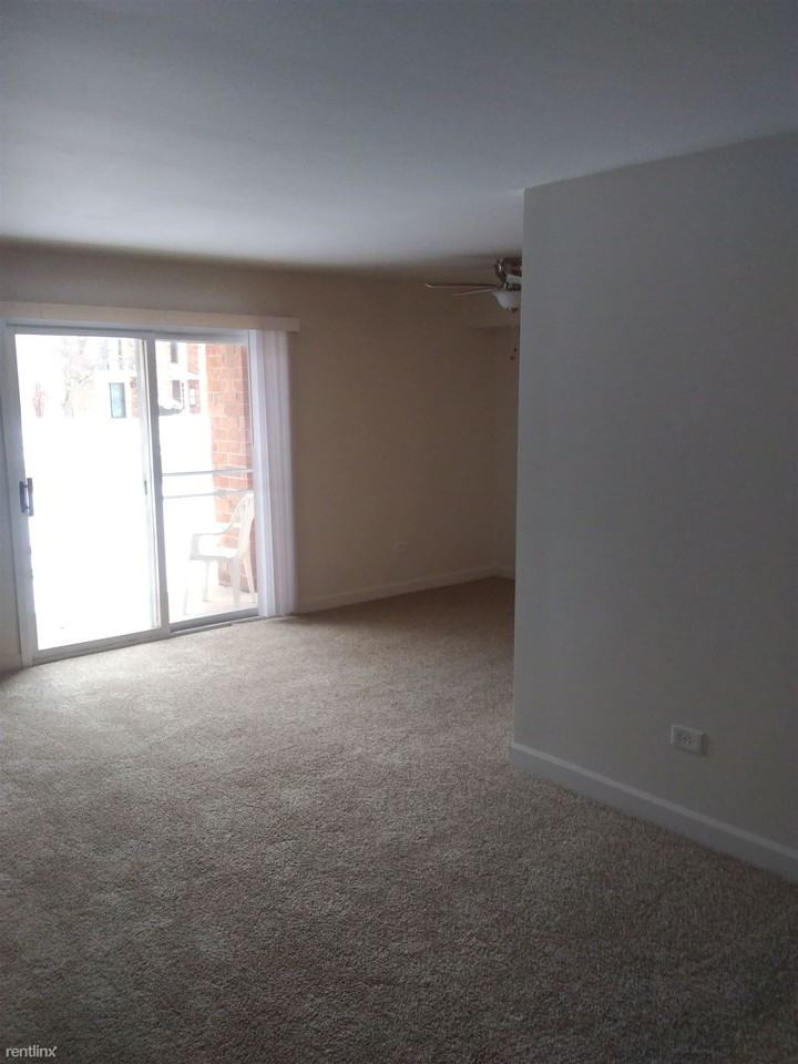 1335 Crab Apple Ct - Photo 3 of 6