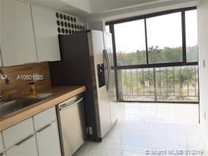 8 Crandon Blvd - Photo 2 of 10