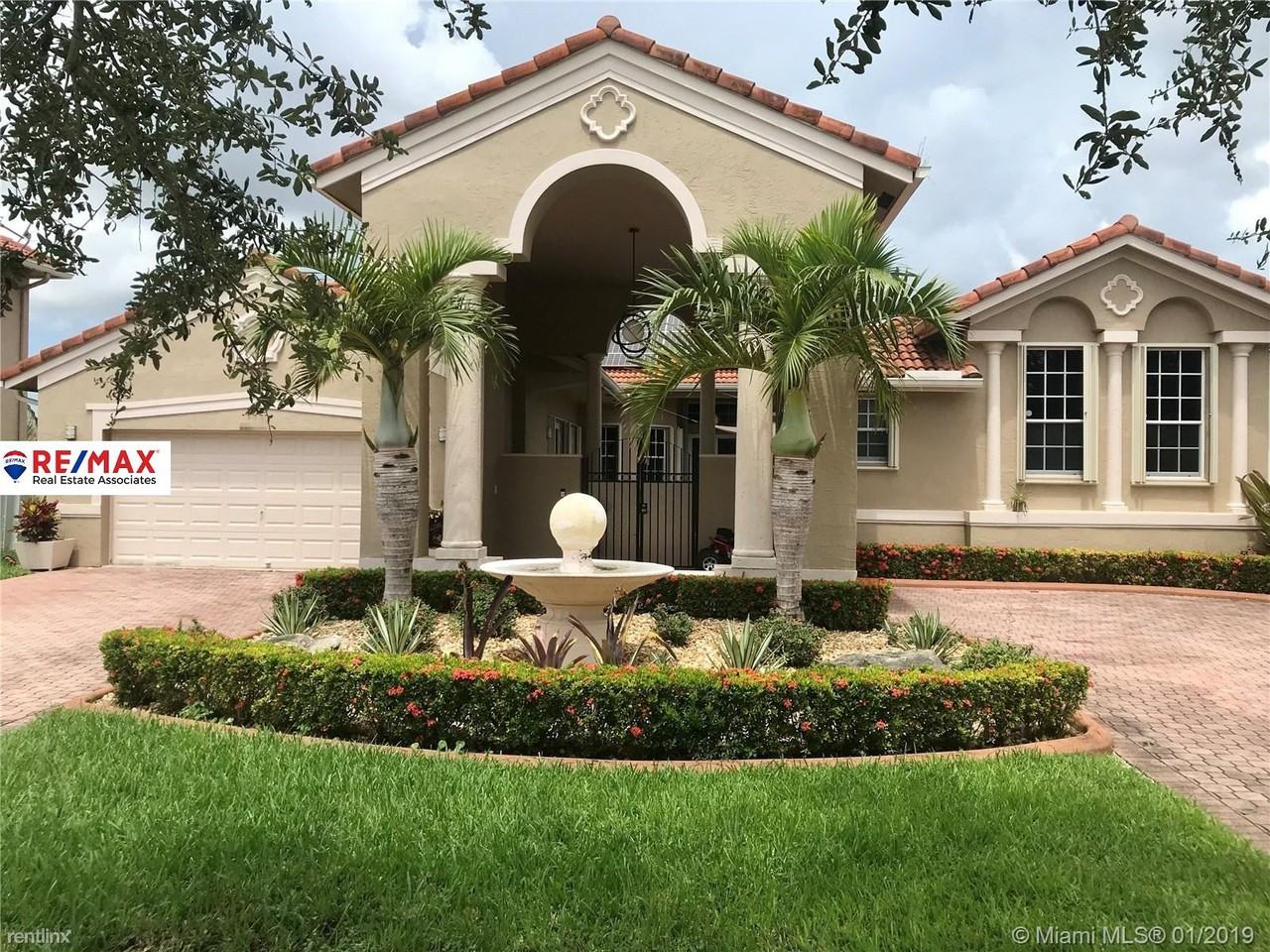 16380 NW 13th St - Photo 2 of 18