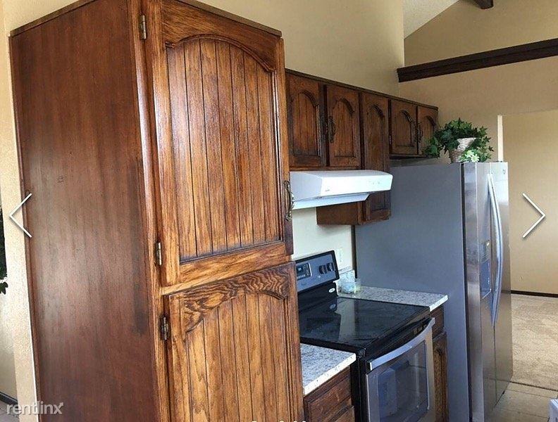 7845 S Niagara Way - Photo 3 of 6