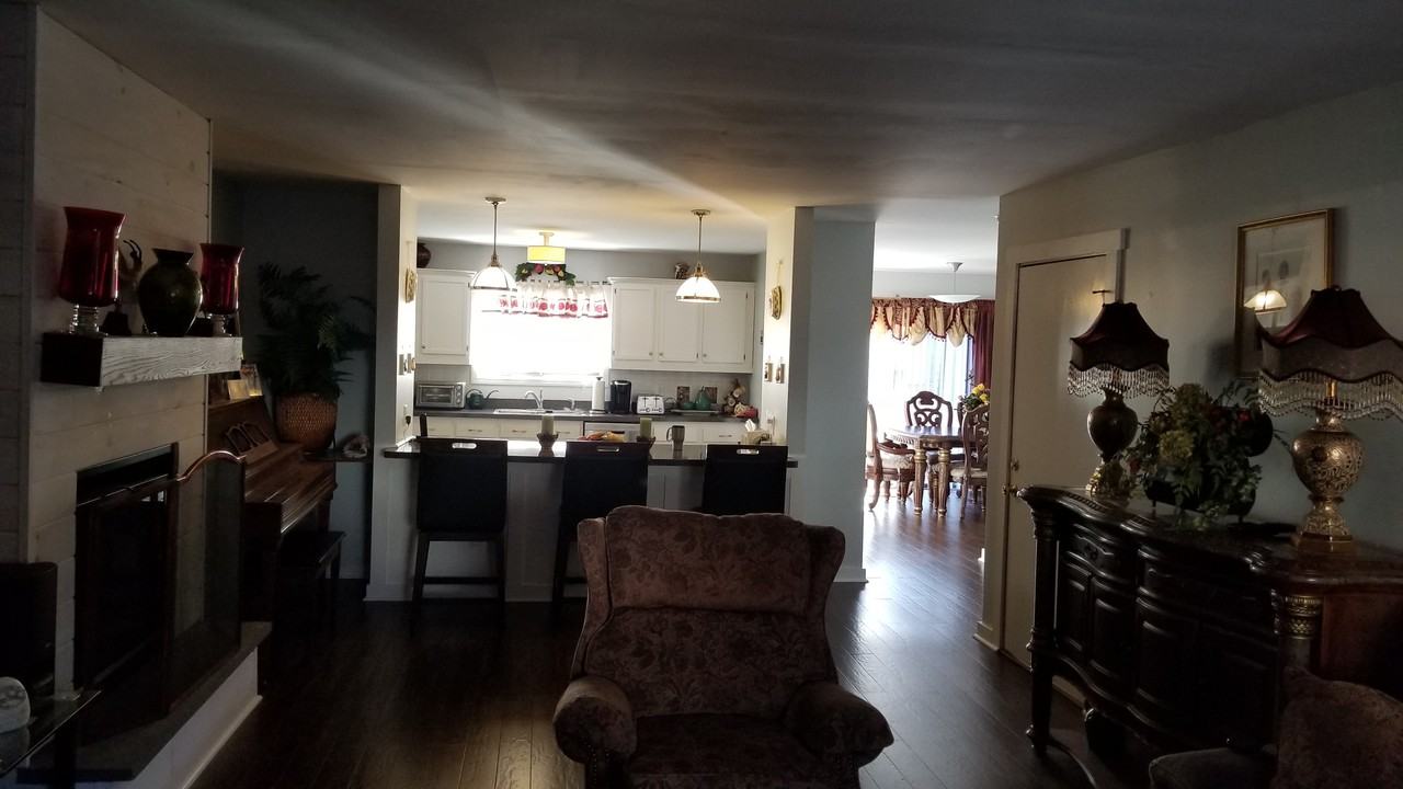 7 Boleyn Ct - Photo 2 of 18