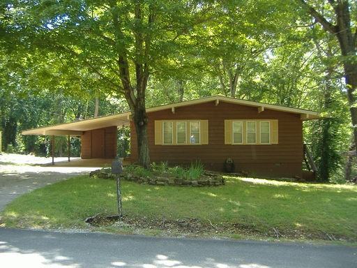 45 Hope Dr - Photo 3 of 8