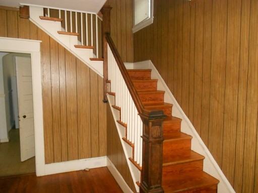 725 Northside Ave - Photo 3 of 8