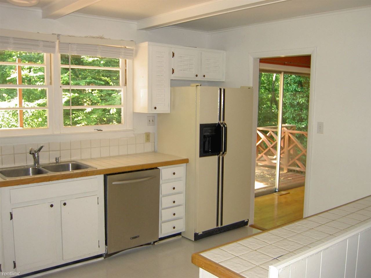 5025 Yadkin Dr - Photo 2 of 10