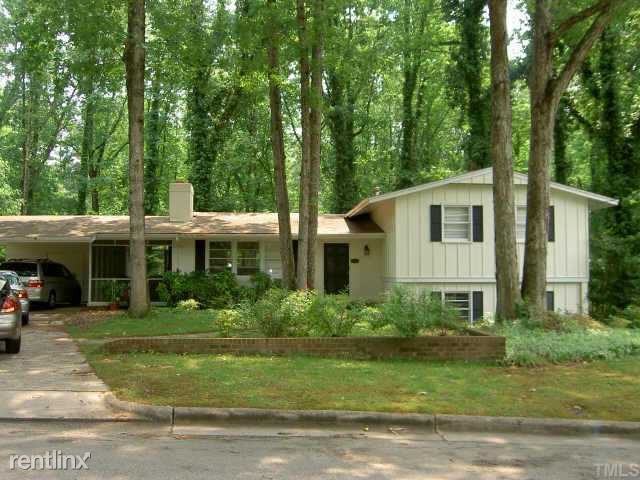 5025 Yadkin Dr - Photo 3 of 10