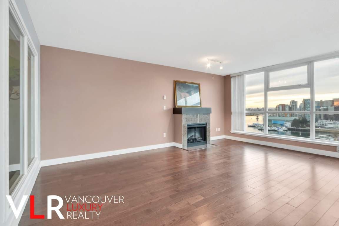 125 Milross Avenue (# 4263) - Photo 3 of 36