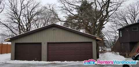 7831 NE River Rd - Photo 3 of 19