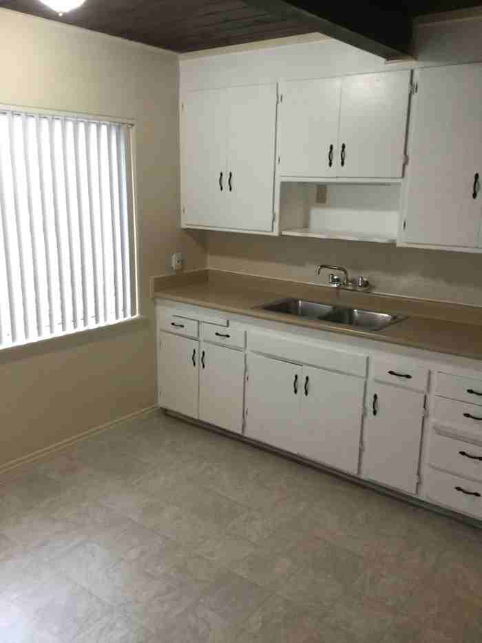 263 Elmwood Ln - Photo 3 of 15