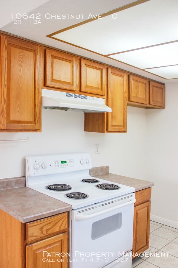 10642 Chestnut St #C - Photo 3 of 16