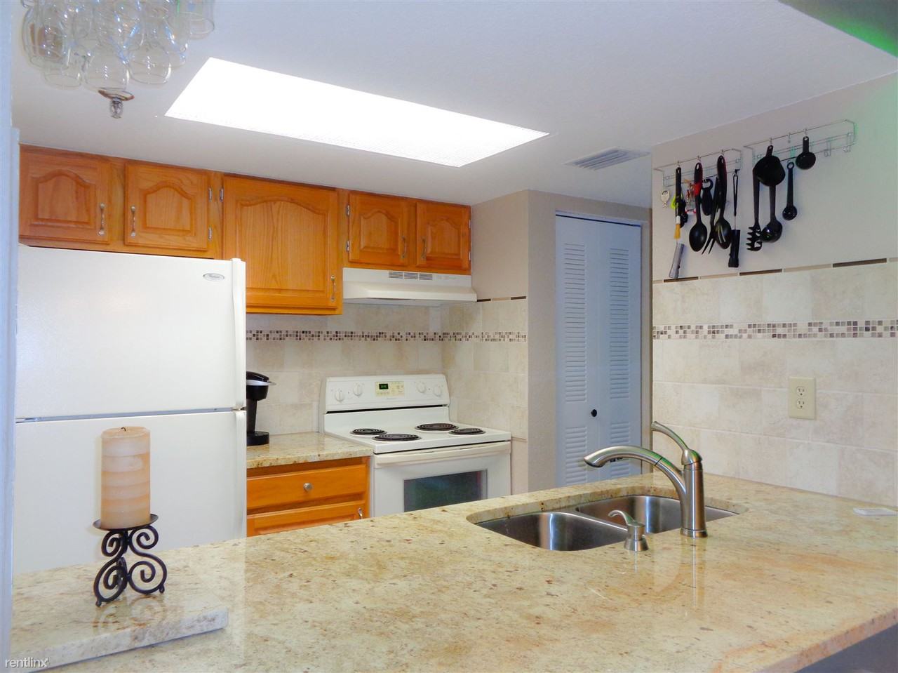 10265 Gandy Blvd N - Photo 2 of 45