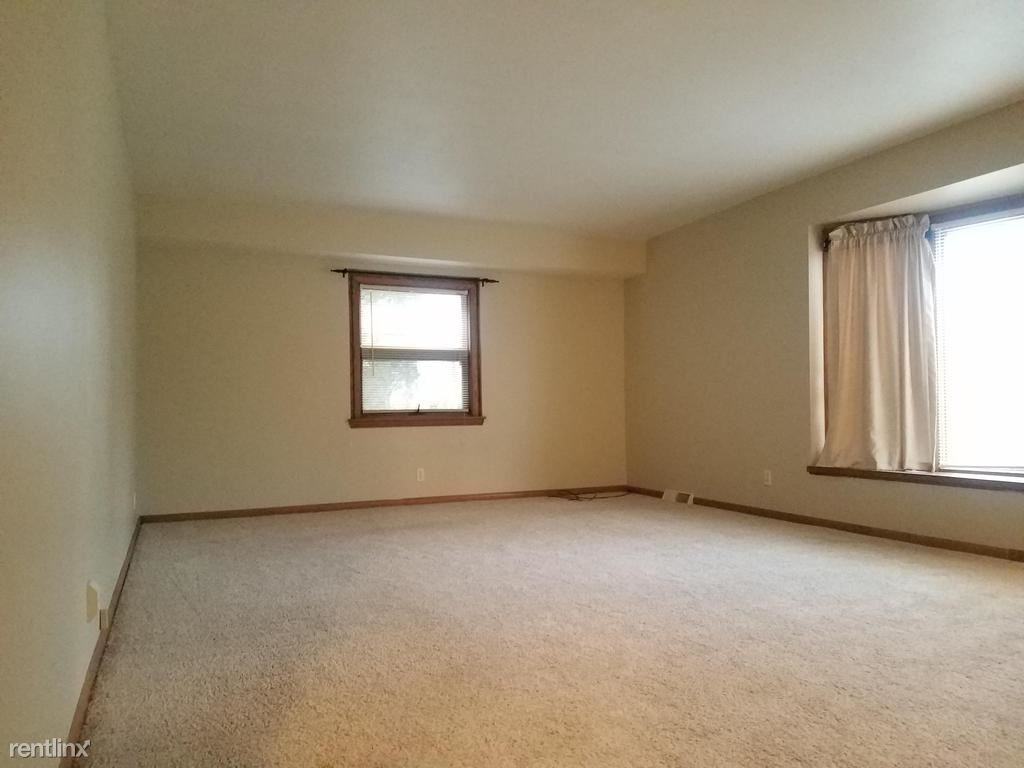 3456 S 92nd St #1 - Photo 2 of 17