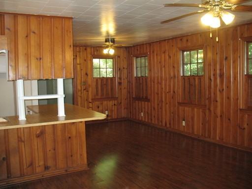 4823 S Auburn Dr - Photo 3 of 11