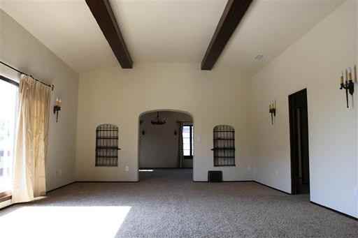 6352 Greenleaf Ave - Photo 3 of 14