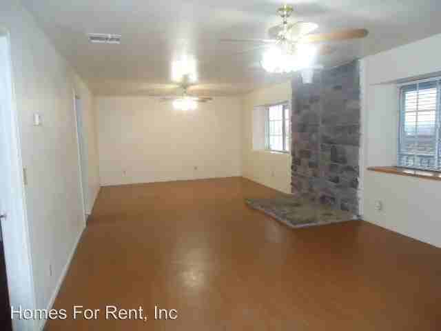 28521 Ave 140 - Photo 2 of 13