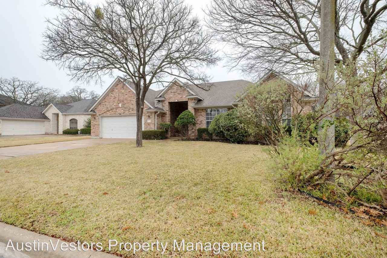 29003 Oakland Hills Dr - Photo 3 of 33