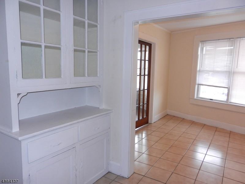 309 South Ave #8 - Photo 3 of 8
