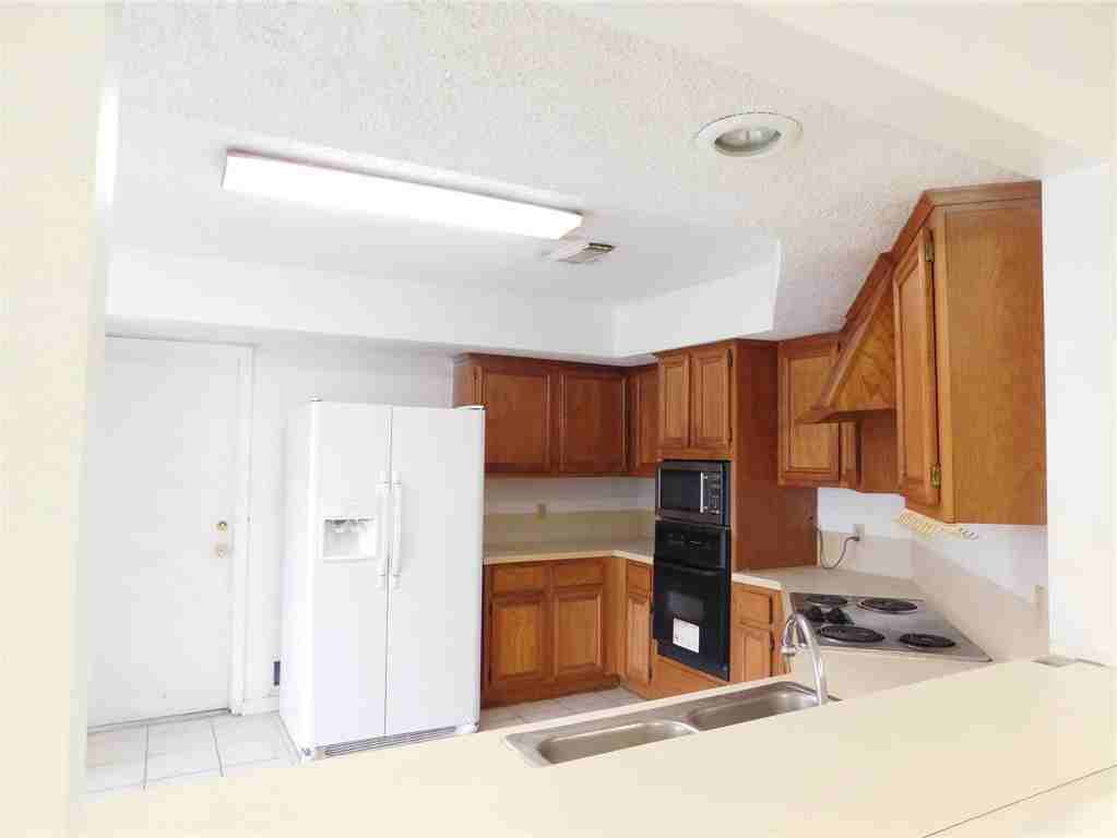 12335 Ashling Dr - Photo 3 of 33