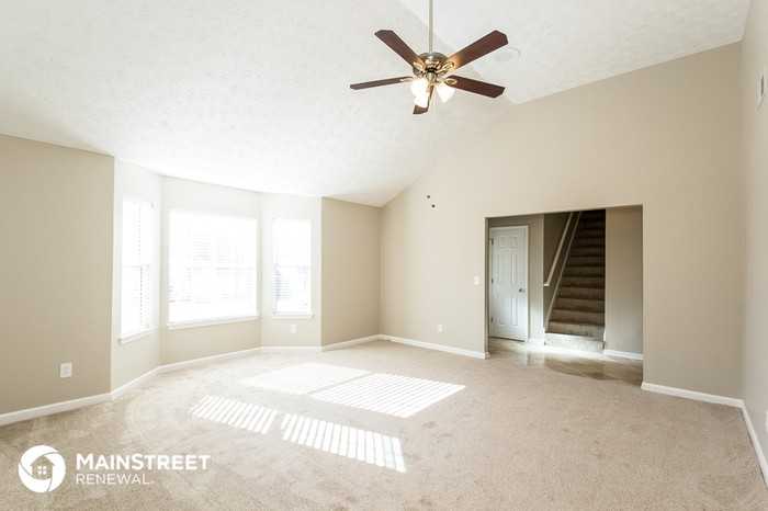 6650 Etterlee Dr - Photo 2 of 15