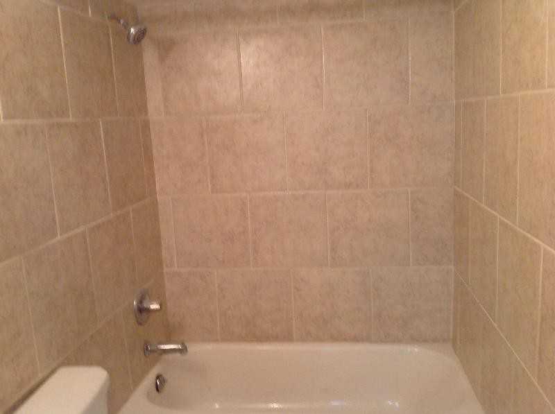 2622 Ionia St 2 - Photo 2 of 10