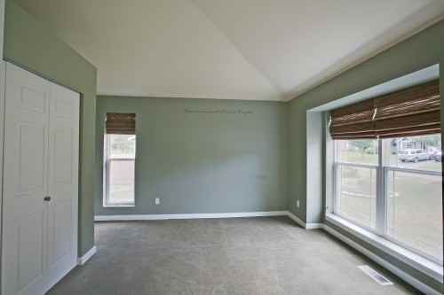 9205 62nd Ave E - Photo 2 of 11