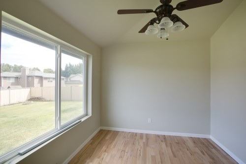 9205 62nd Ave E - Photo 3 of 11