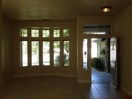 1106 Perazzo Cir - Photo 3 of 14