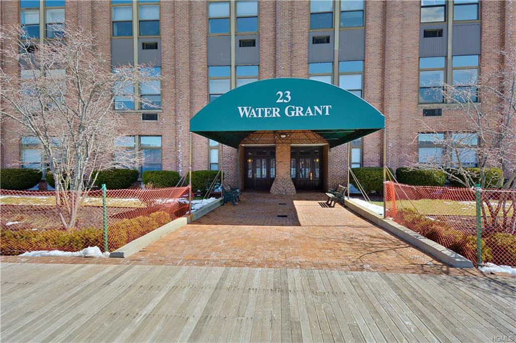 23 Water Grant St #10n