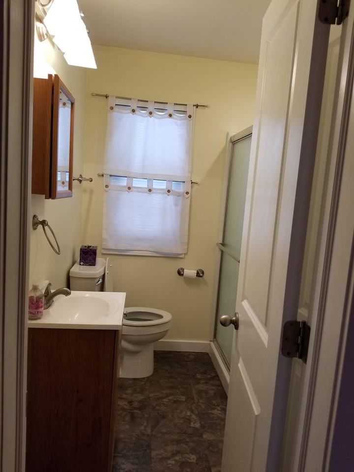 326 N 37th St - Photo 3 of 16