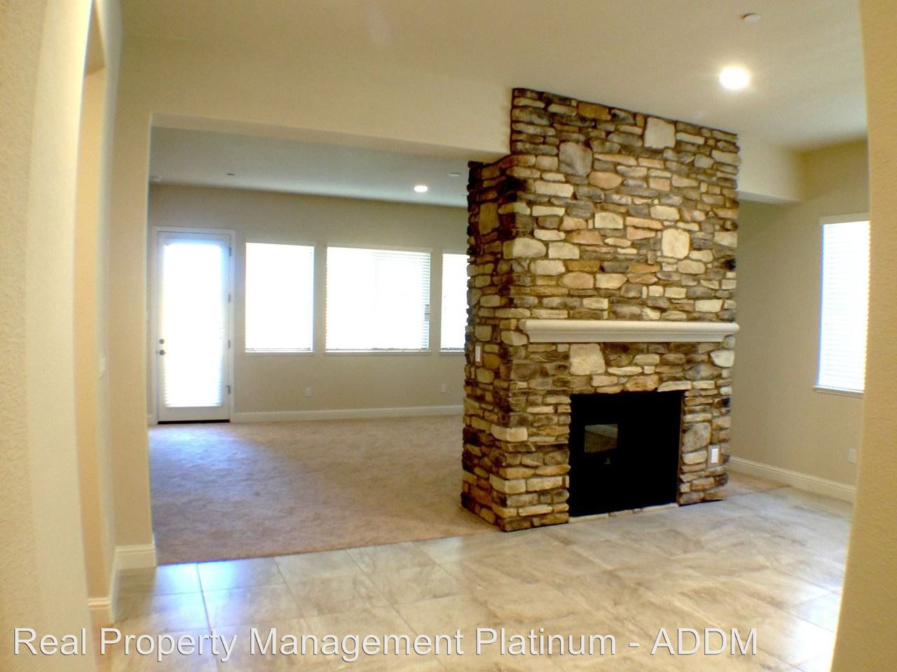 3634 N Soledad Ave - Photo 2 of 17