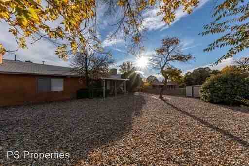 12209 Morocco Rd NE - Photo 3 of 7