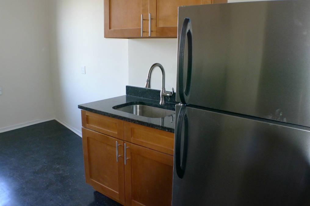 131 Fort George Ave #B