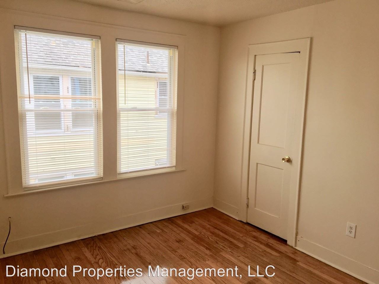 263 Sheffield Ave - Photo 2 of 4