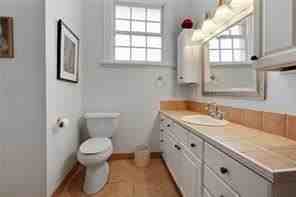 2122-24 S. Carrollton Ave. - Photo 3 of 19