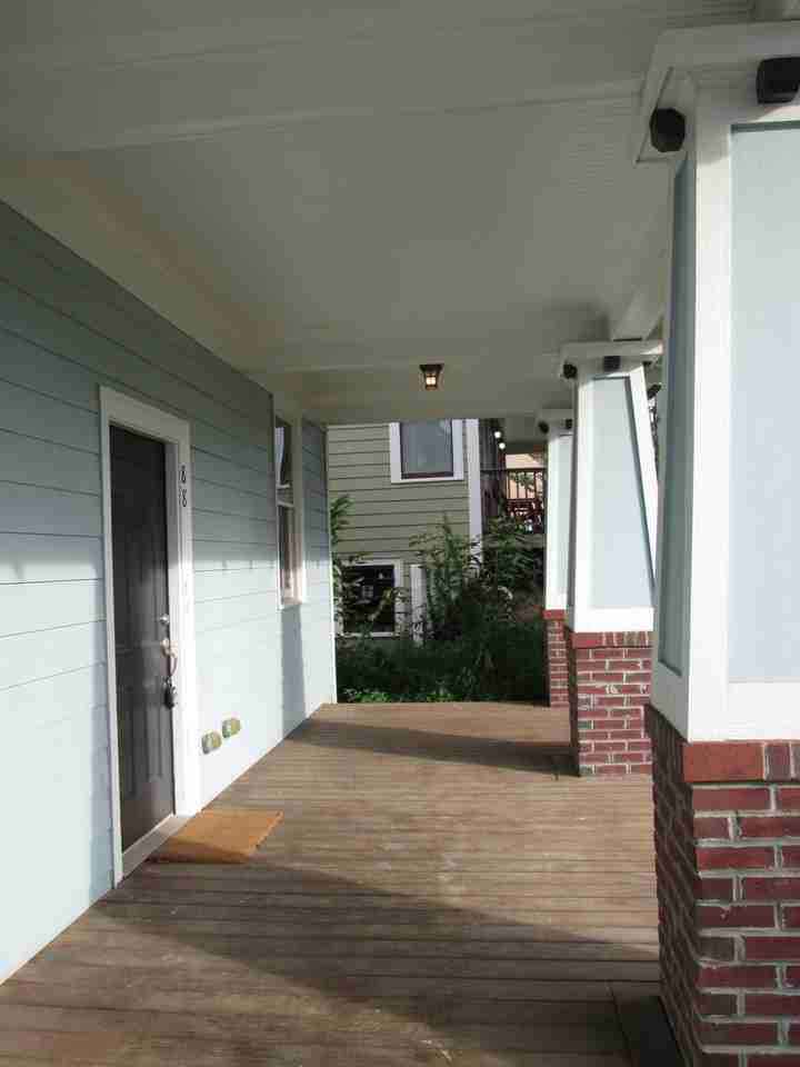 88 Lucy Street Southeast #B - Photo 2 of 15